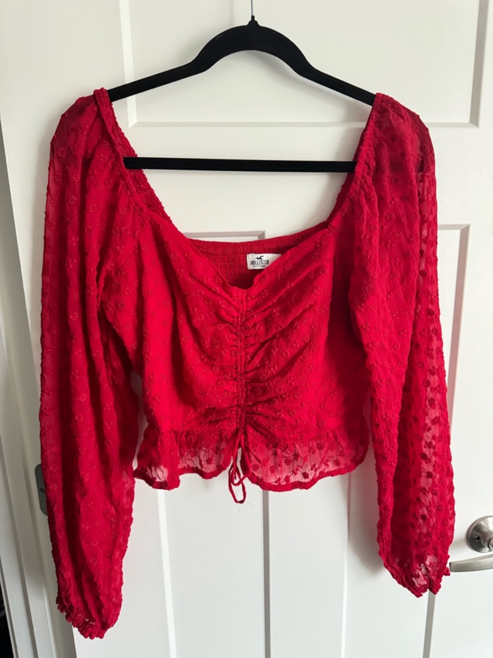 Red Ruched Long Sleeve Crop Top (Hollister) |